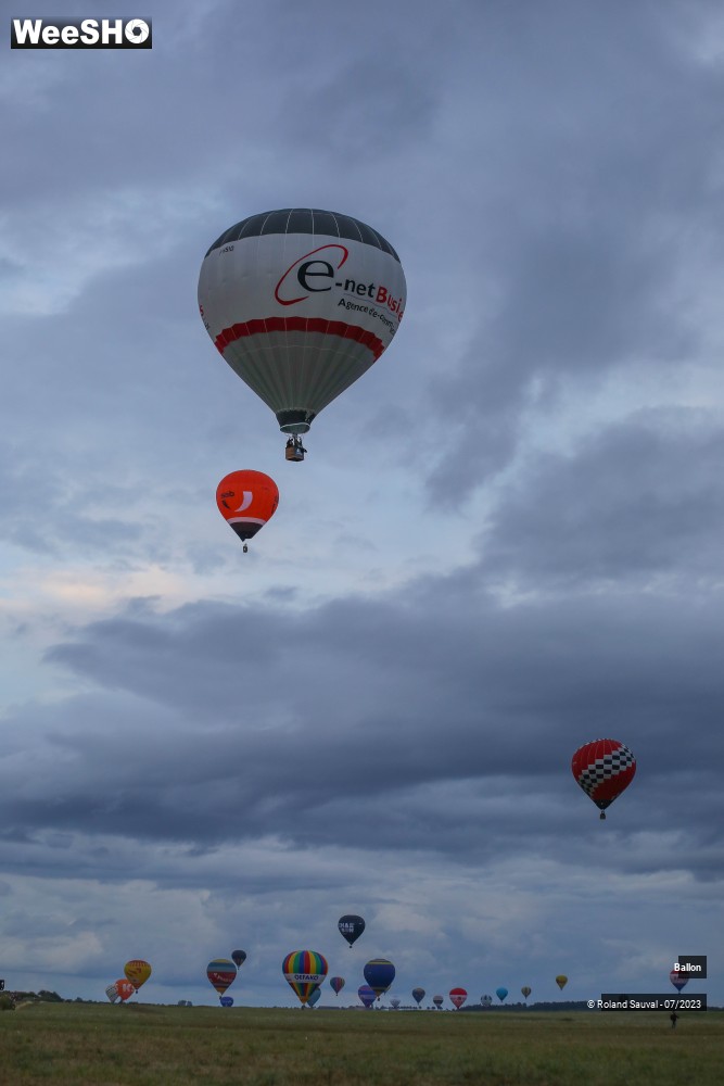 13/89 photos du spectacle Montgolfières