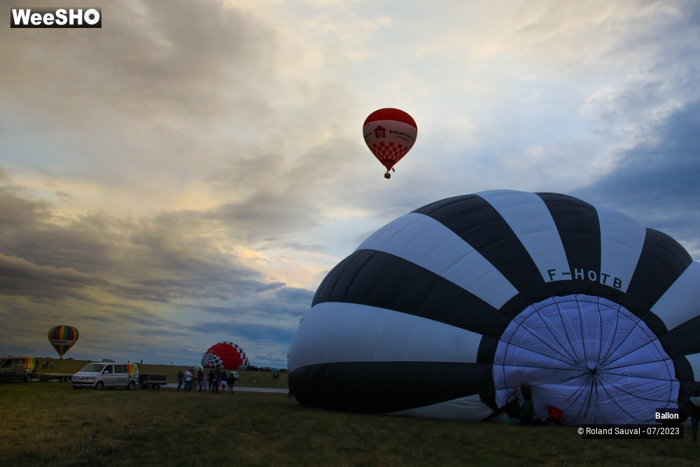 29/89 photos du spectacle Montgolfières
