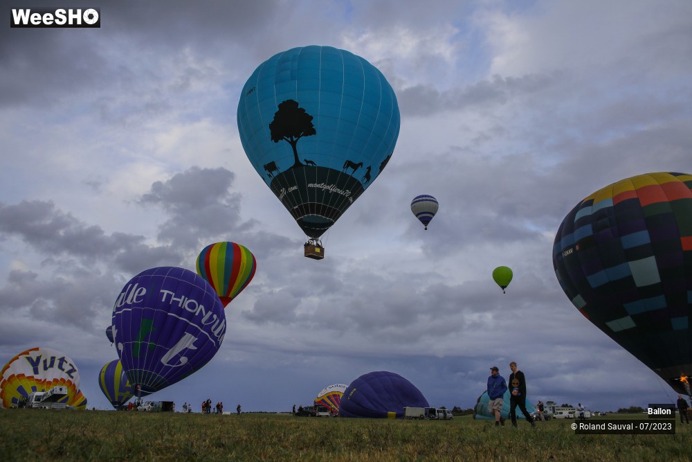 44/89 photos du spectacle Montgolfières