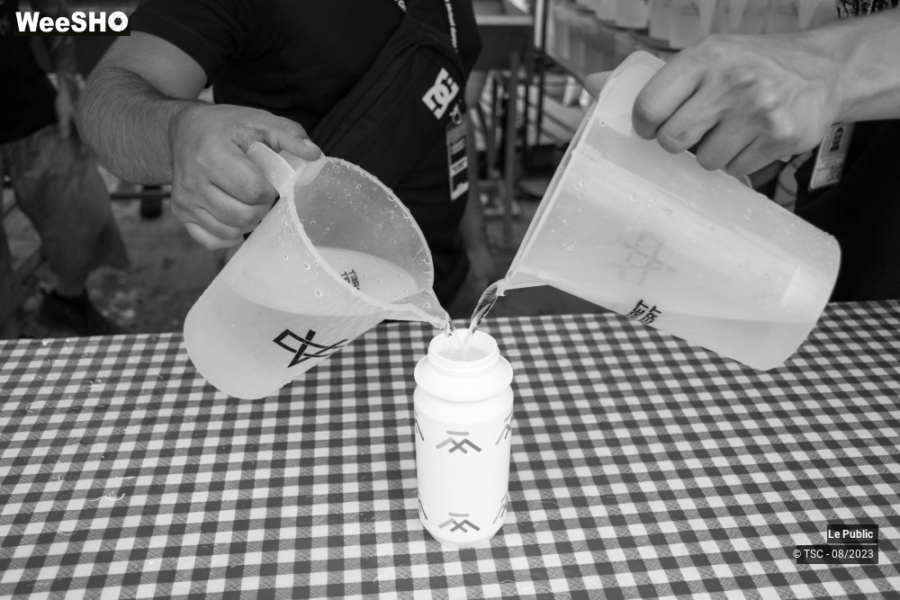 6/29 photos du spectacle Ambiance du 18 août 2023 au Cabaret Vert