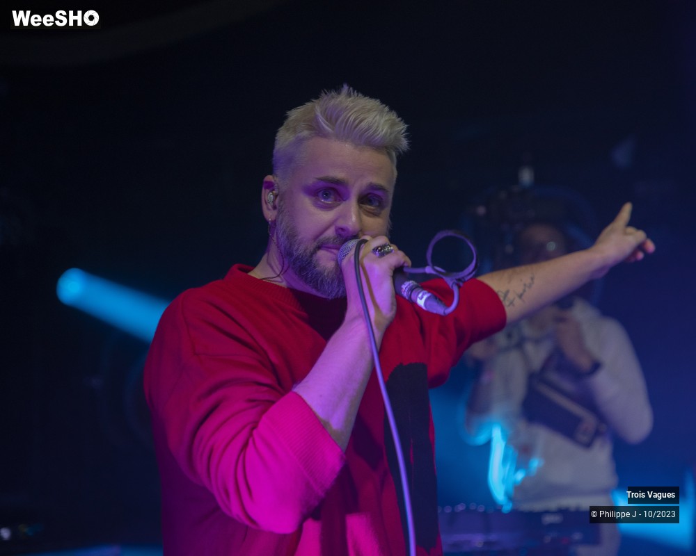 1/17 photos du spectacle Trois Vagues