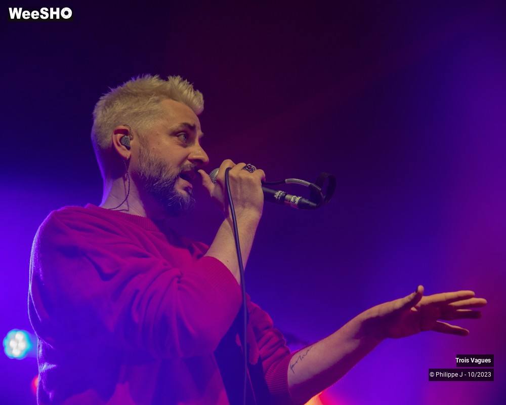 4/17 photos du spectacle Trois Vagues