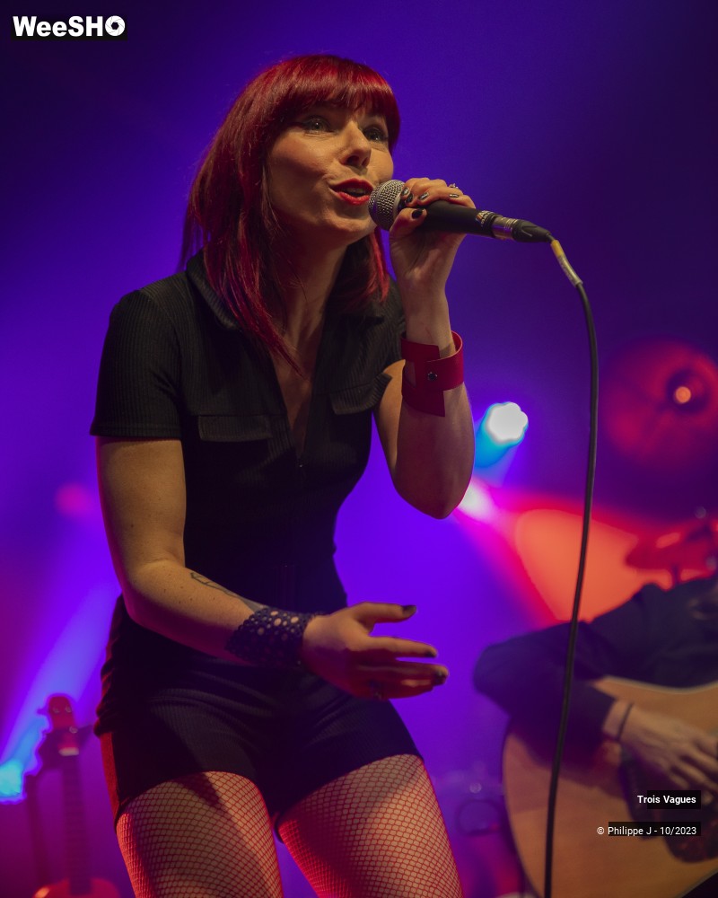 8/17 photos du spectacle Trois Vagues