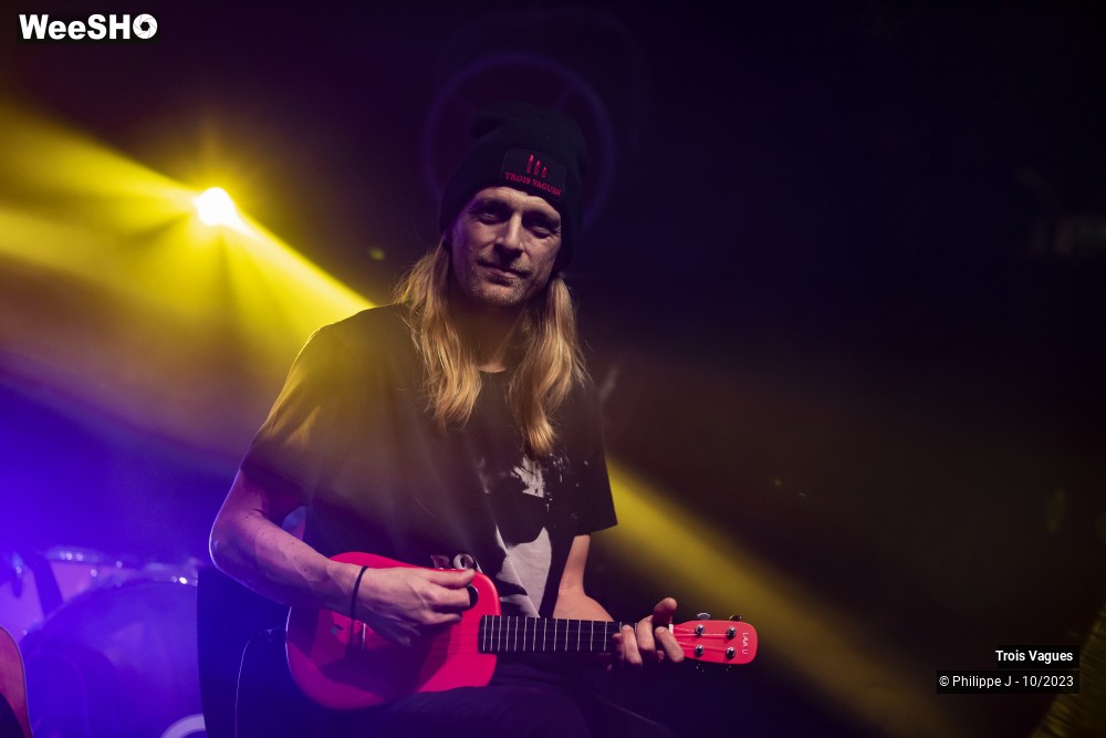17/17 photos du spectacle Trois Vagues