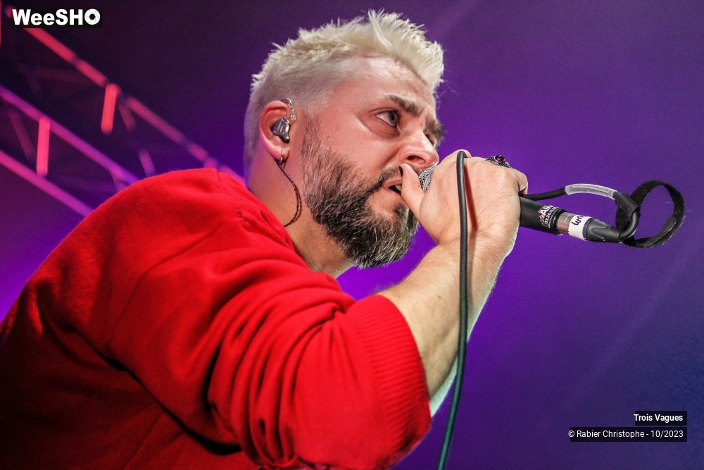 12/58 photos du spectacle Trois Vagues
