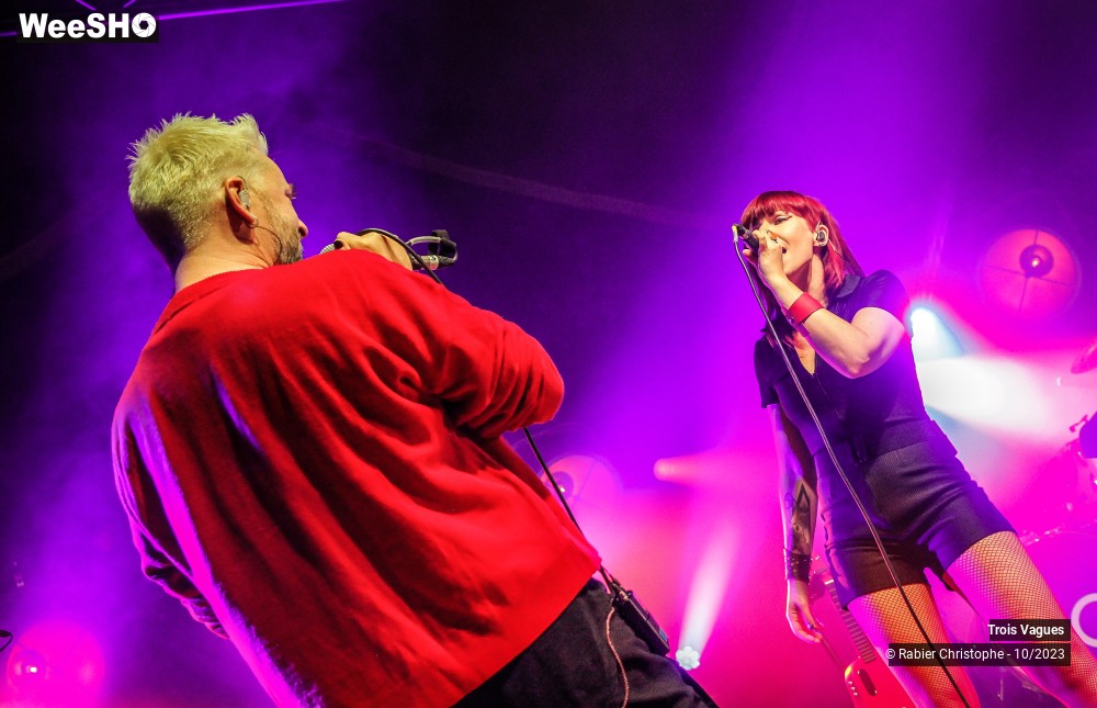 13/58 photos du spectacle Trois Vagues
