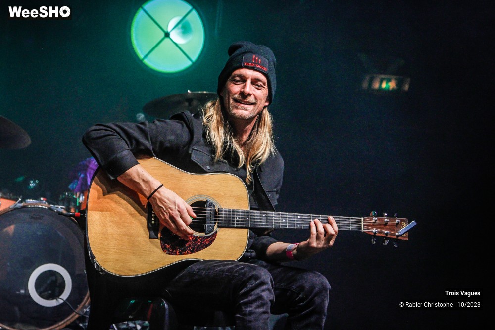 23/58 photos du spectacle Trois Vagues