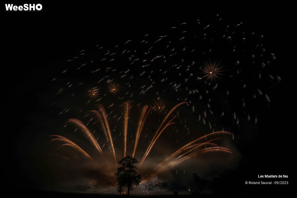 3/56 photos du spectacle Les Masters de Feux 2023
