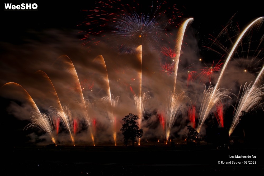 18/56 photos du spectacle Les Masters de Feux 2023