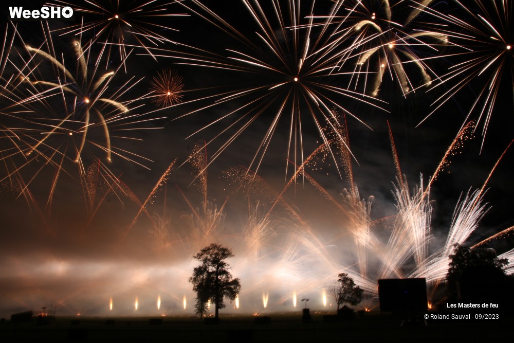56/56 photos du spectacle Les Masters de Feux 2023