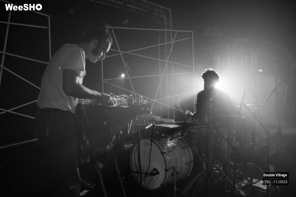 2/7 photos du spectacle Double Vitrage