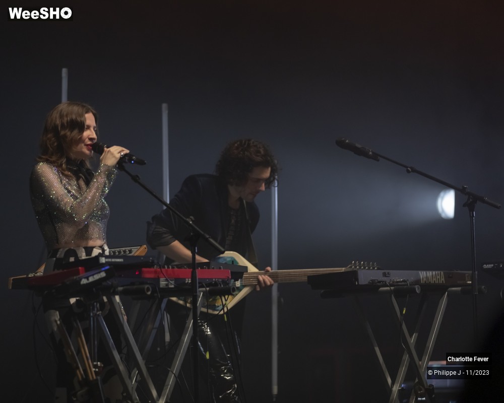 15/19 photos du spectacle Charlotte Fever