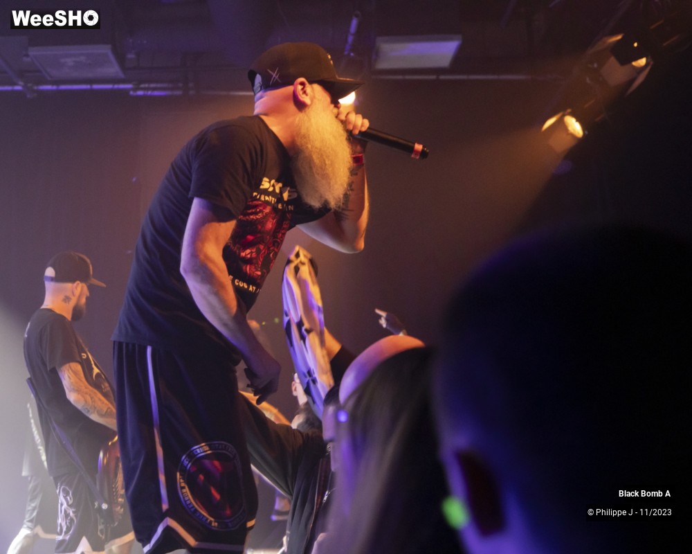 1/15 photos du spectacle Black Bomb A