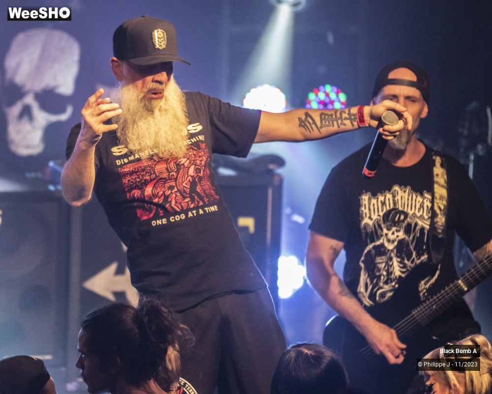 12/15 photos du spectacle Black Bomb A
