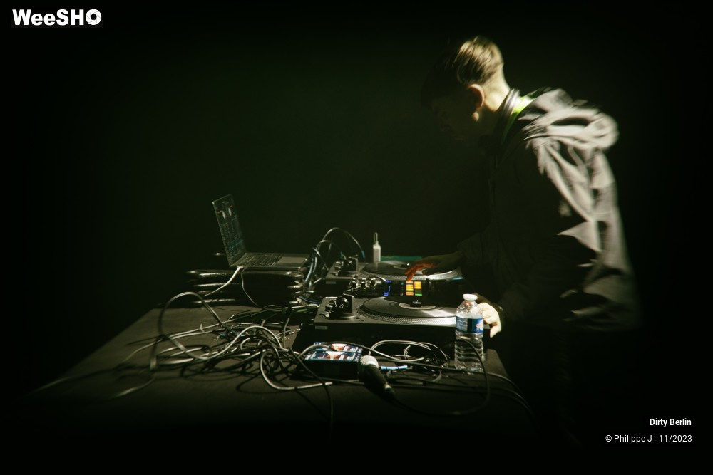 8/10 photos du spectacle Dirty Berlin