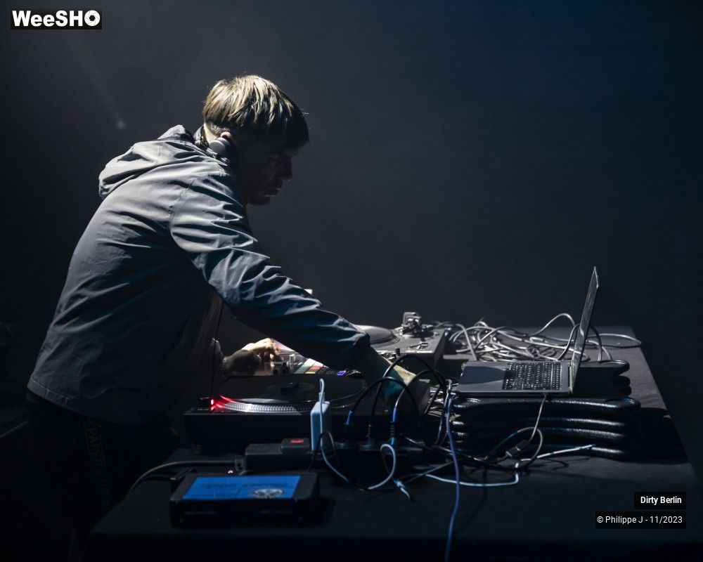 9/10 photos du spectacle Dirty Berlin