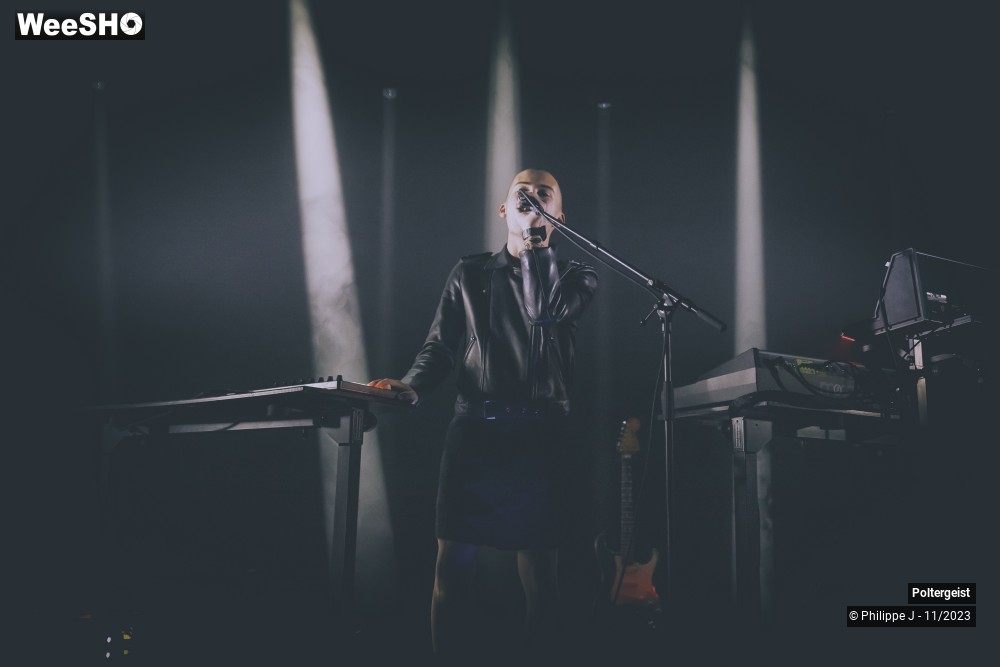 8/13 photos du spectacle Poltergeist