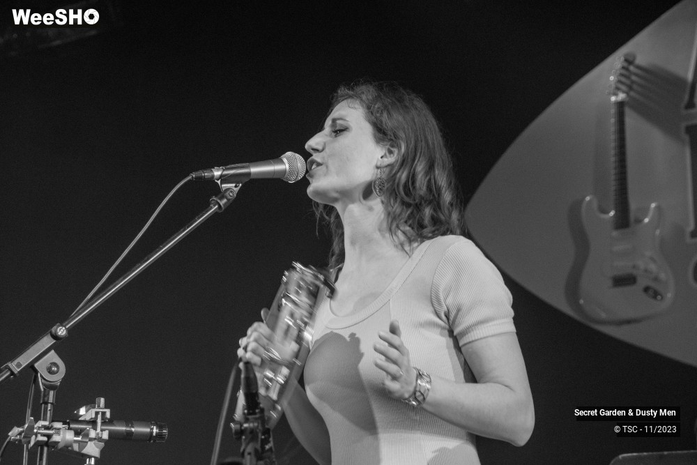 6/9 photos du spectacle SECRET GARDEN AND THE DUSTY MAN