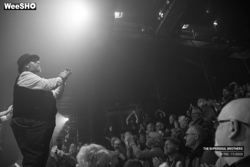 6/19 photos du spectacle THE SUPERSOUL BROTHERS