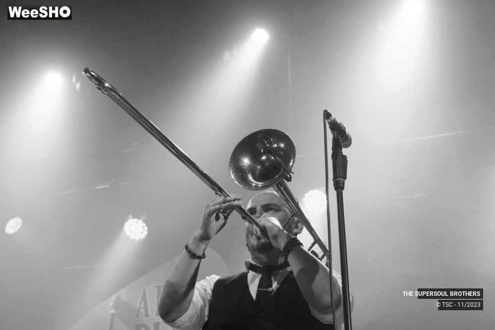 13/19 photos du spectacle THE SUPERSOUL BROTHERS