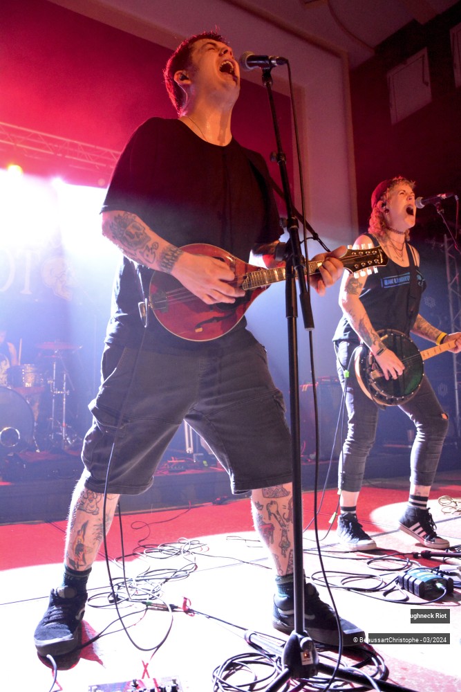 23/26 photos du spectacle Roughneck Riot