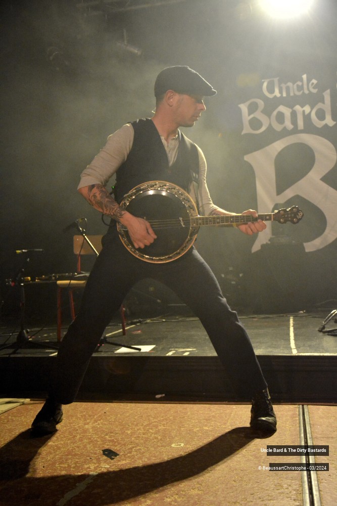 6/22 photos du spectacle Uncle Bard & The Dirty Bastards