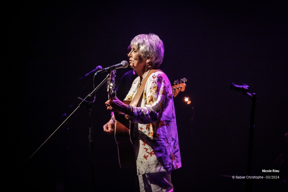7/34 photos du spectacle Nicole Rieu