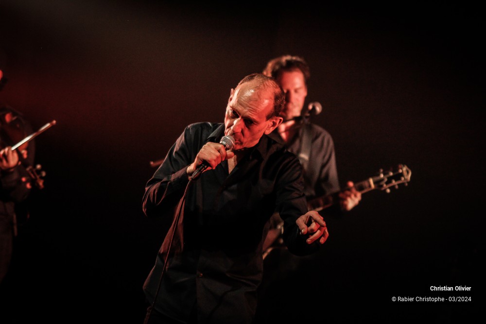 42/56 photos du spectacle Christian Olivier