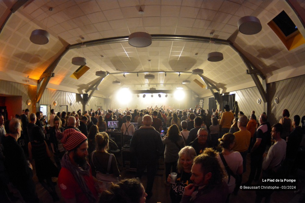 17/34 photos du spectacle Le pied de la pompe
