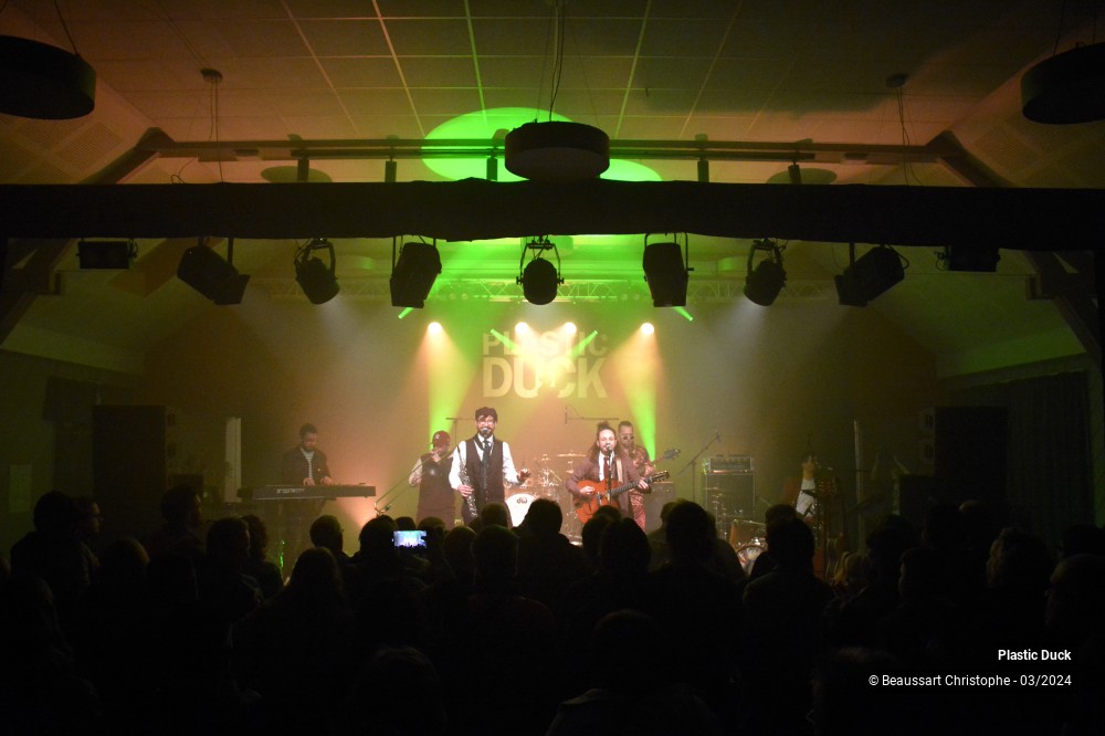 15/35 photos du spectacle Plastic Duck