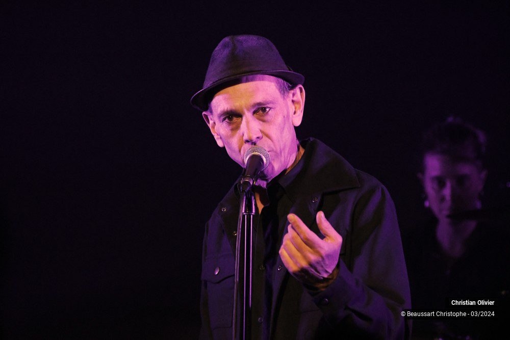 3/45 photos du spectacle Christian Olivier