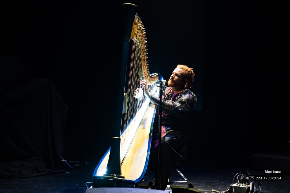 1/12 photos du spectacle Maël Isaac