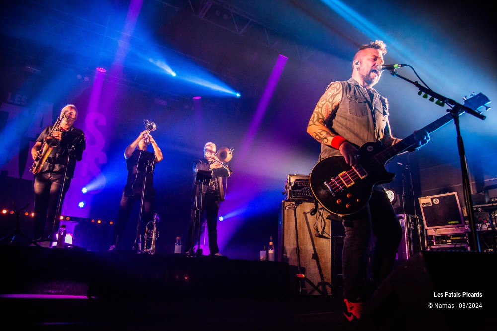 6/87 photos du spectacle Les Fatals Picards