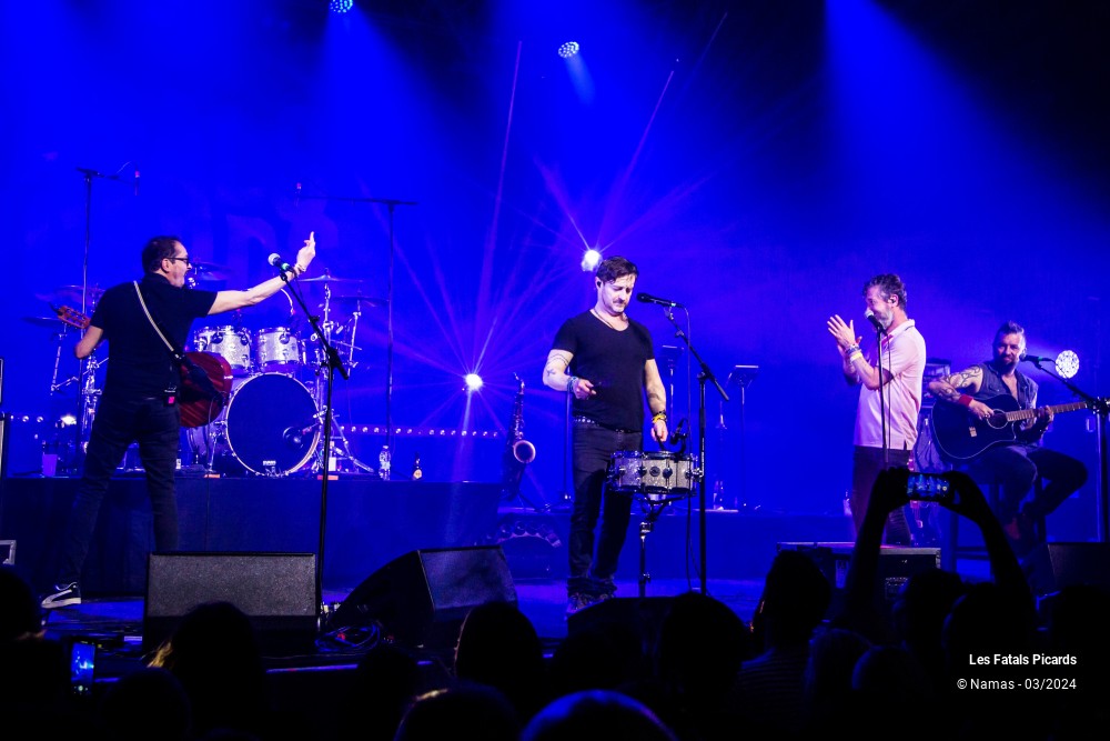 18/87 photos du spectacle Les Fatals Picards