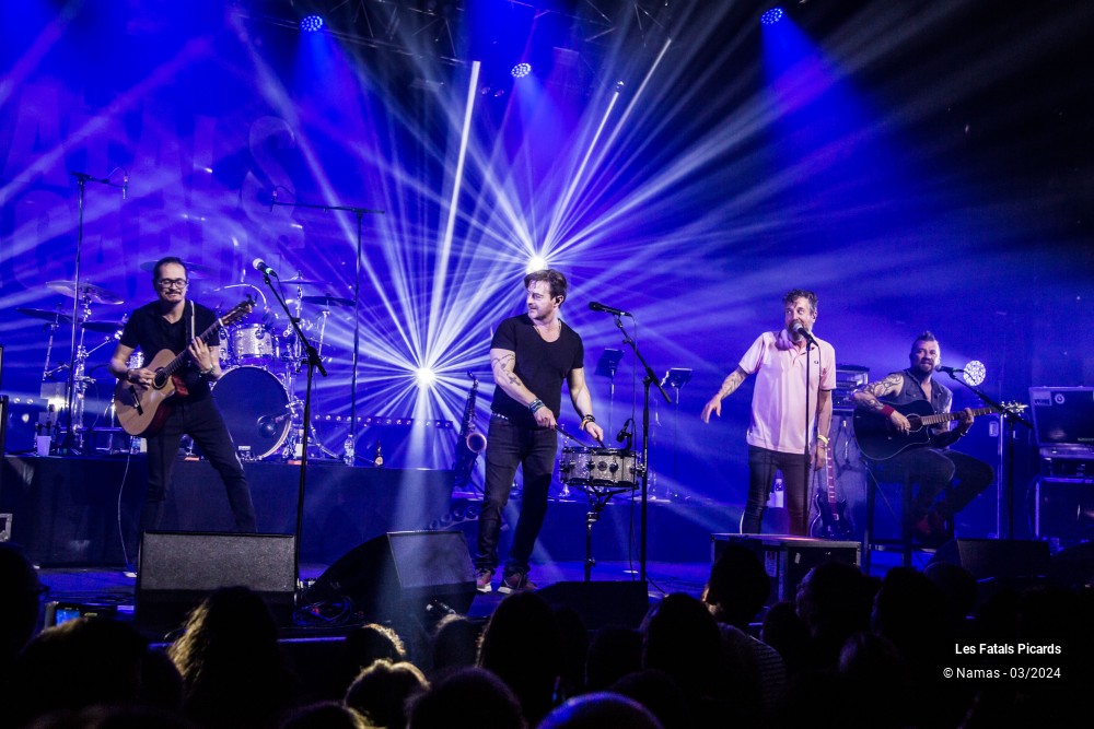 20/87 photos du spectacle Les Fatals Picards