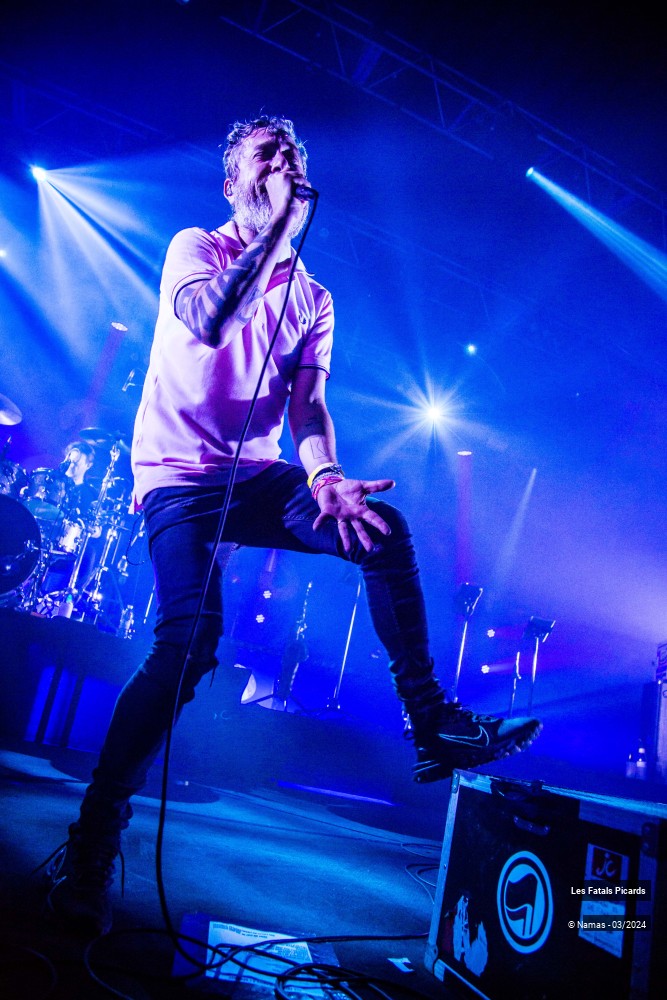 25/87 photos du spectacle Les Fatals Picards