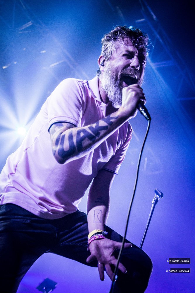 28/87 photos du spectacle Les Fatals Picards