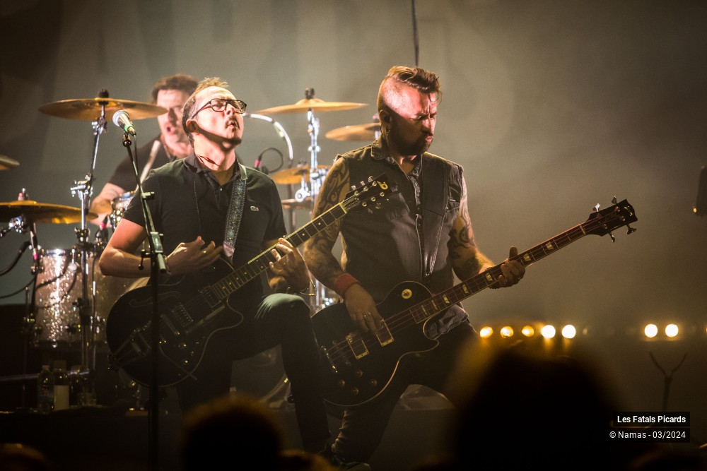 59/87 photos du spectacle Les Fatals Picards