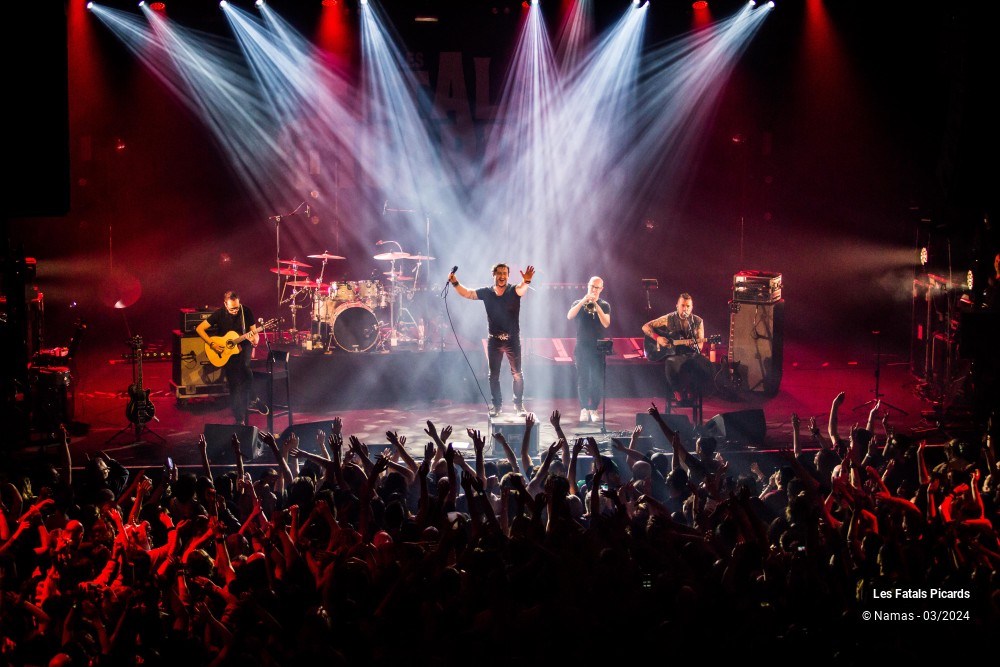 72/87 photos du spectacle Les Fatals Picards
