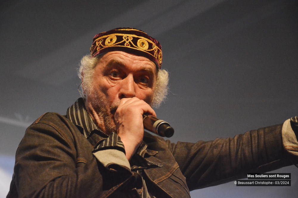 39/63 photos du spectacle Mes Souliers Sont Rouges