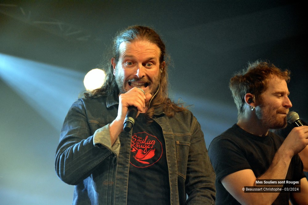 41/63 photos du spectacle Mes Souliers Sont Rouges