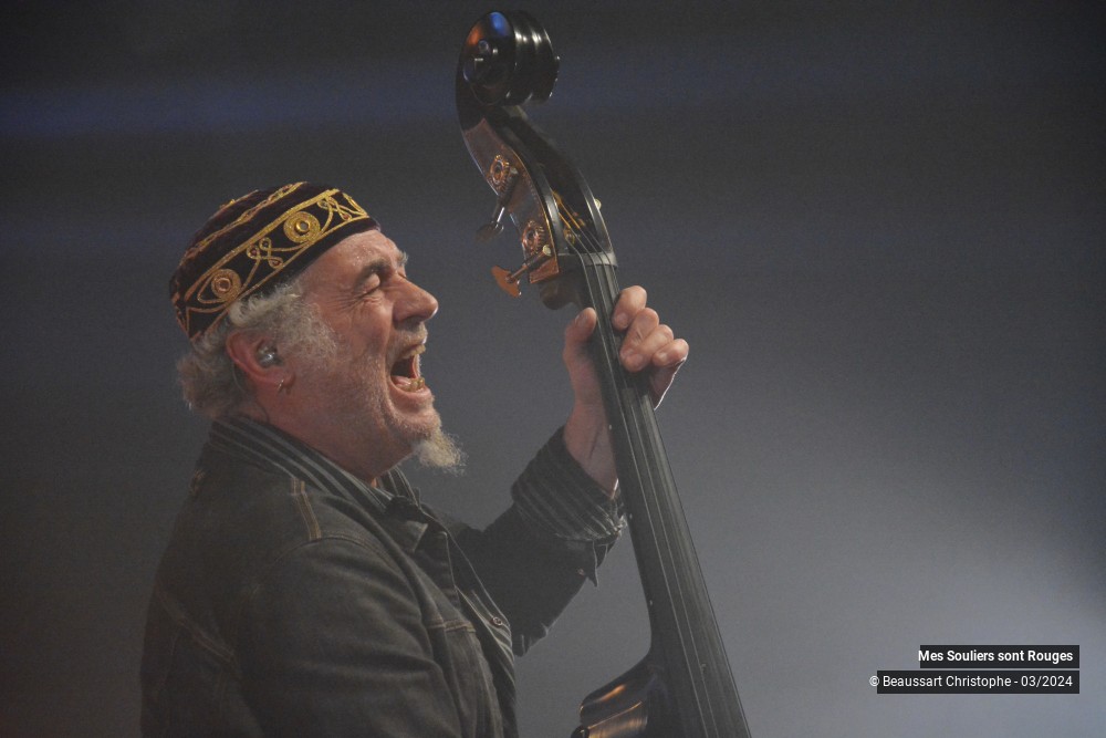 57/63 photos du spectacle Mes Souliers Sont Rouges