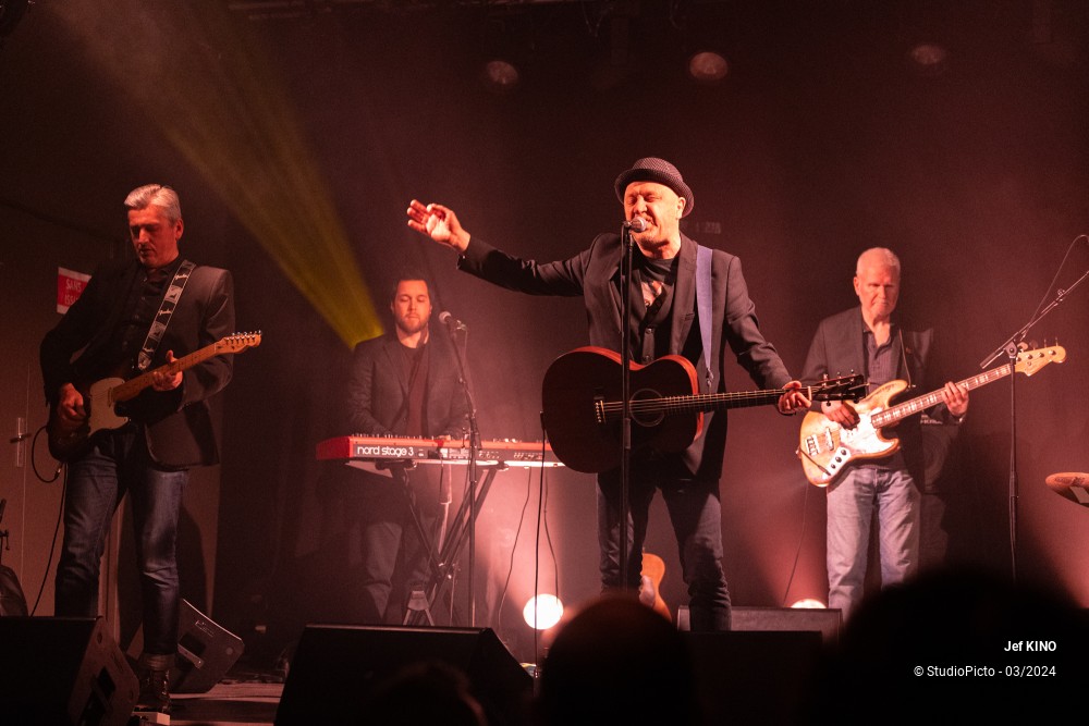2/70 photos du spectacle Jef KINO