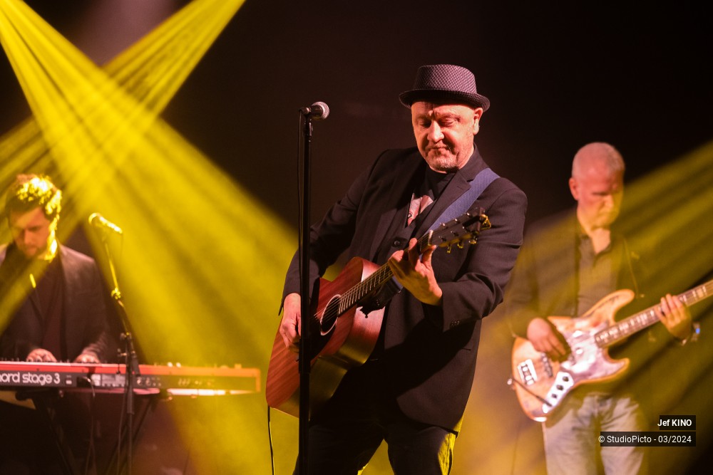 3/70 photos du spectacle Jef KINO