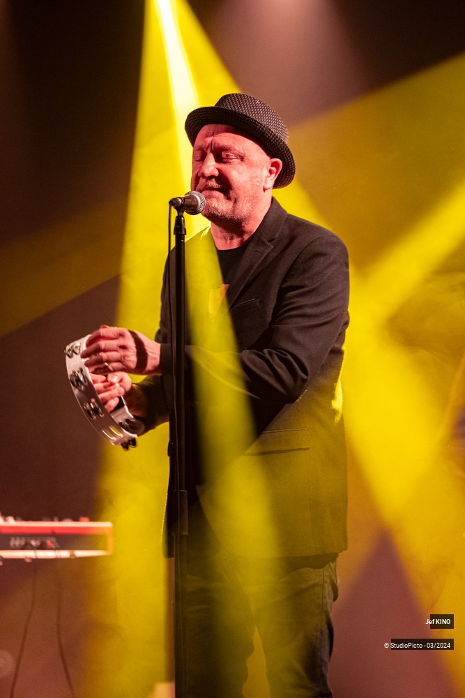 10/70 photos du spectacle Jef KINO
