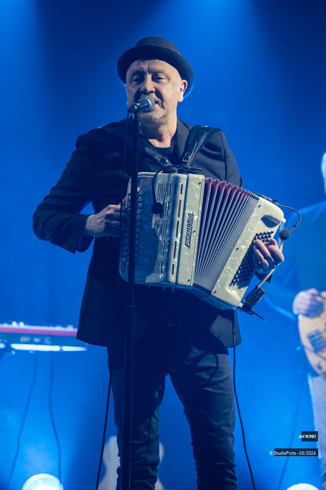 21/70 photos du spectacle Jef KINO