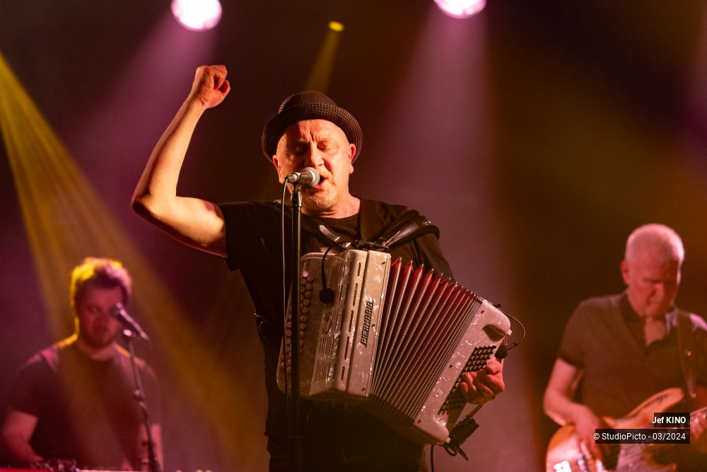41/70 photos du spectacle Jef KINO