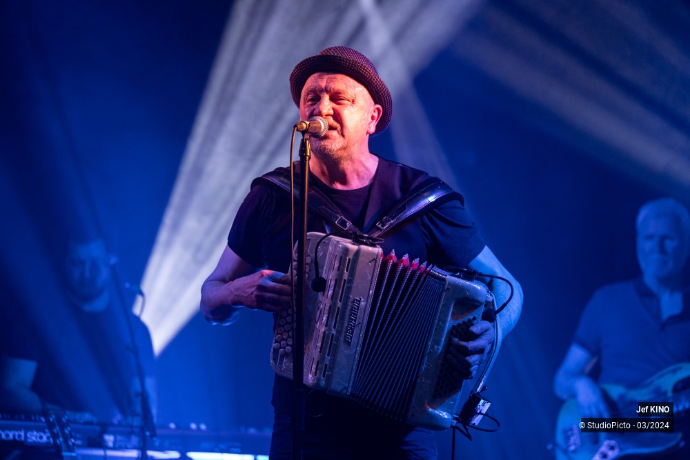 46/70 photos du spectacle Jef KINO