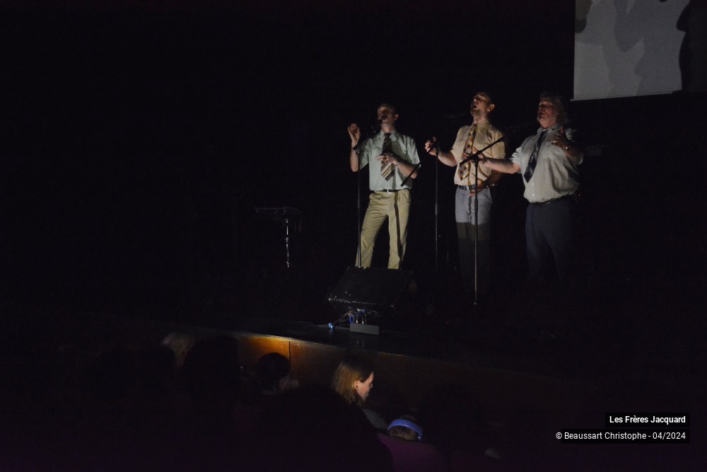 50/59 photos du spectacle Les Frères Jacquard