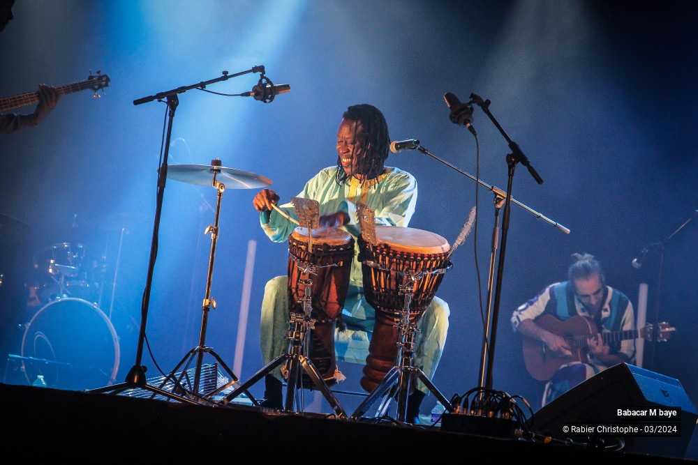 3/27 photos du spectacle Babacar Mbaye